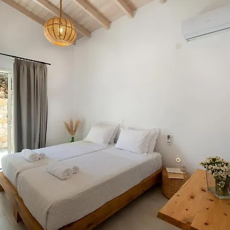 Terra By Paxosretreats Villa Lákka