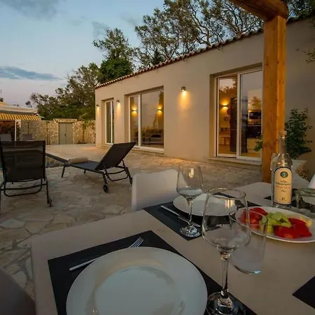 Terra By Paxosretreats Villa *